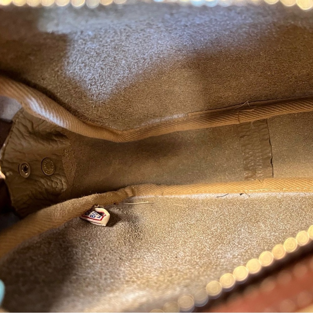 Dooney & Bourke R768 Vintage Camera Bag - Picture 10 of 12